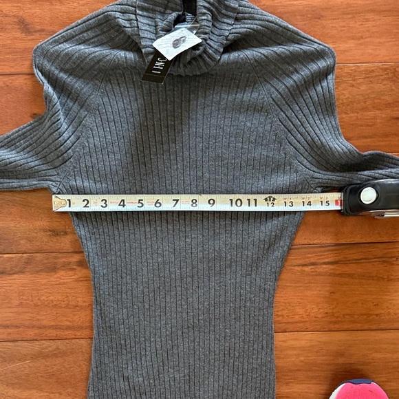 NWT INC International Concepts Gray Ribbed Turtleneck Sweater Size Large - Picture 6 of 7